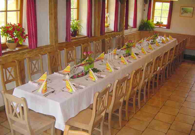 http://www.rauchstubenhaus.at/data/image/thumpnail/image.php?image=240/rauchstubenhaus_at_article_4394_1.jpg&width=800