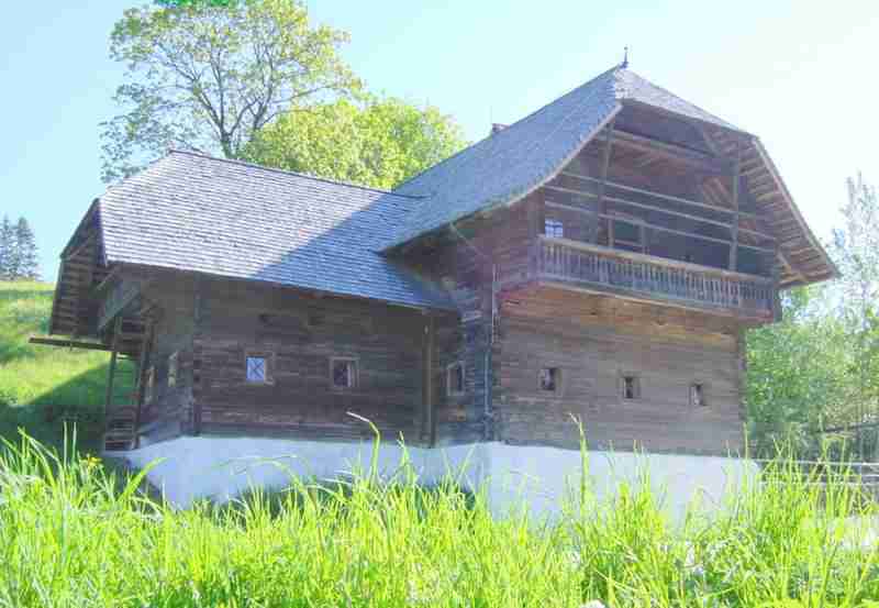 http://www.rauchstubenhaus.at/data/image/thumpnail/image.php?image=240/rauchstubenhaus_at_article_4416_1.jpg&width=800