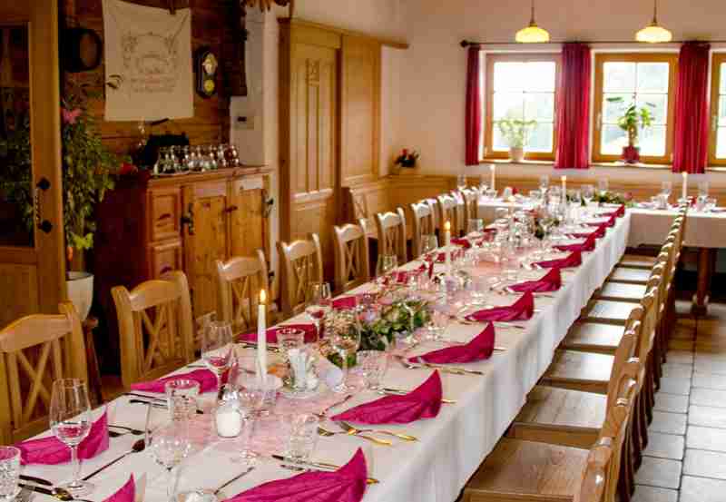 http://www.rauchstubenhaus.at/data/image/thumpnail/image.php?image=240/rauchstubenhaus_at_article_4429_1.jpg&width=800
